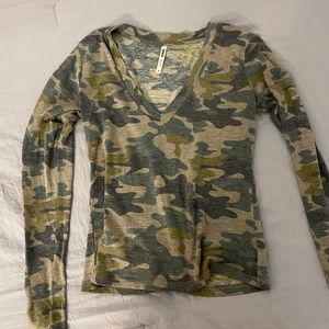 Camouflage long sleeve T-shirt